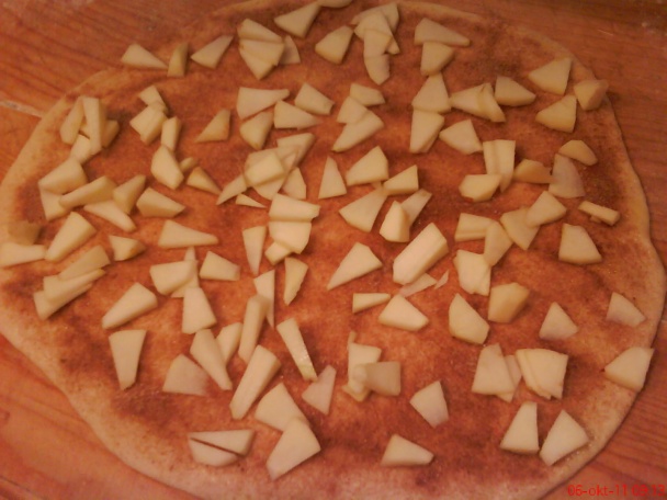 Osie hniezda zo škoricou a jablkami (fotorecept) - obrázok 5