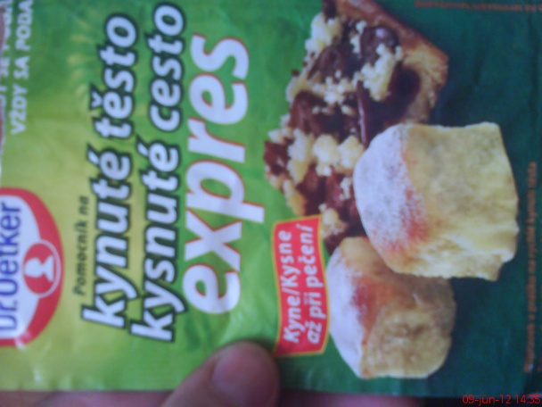 Mriežkový tvarohový koláč - obrázok 1