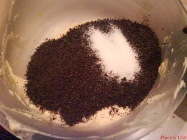 Makové rezy s tvarohovou plnkou (fotorecept) - obrázok 4