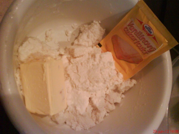 Makové rezy s tvarohovou plnkou (fotorecept) - obrázok 7