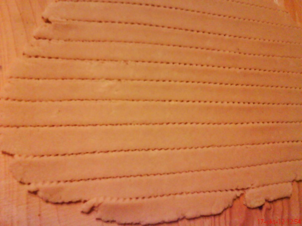 Starodavný jablkový mrežovník zo zemiakového cesta (fotorecept) - obrázok 4