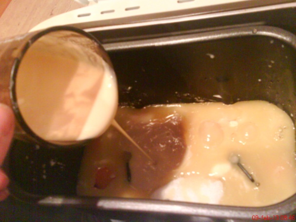 Opitý koláč z pekárničky (fotorecept) - obrázok 2