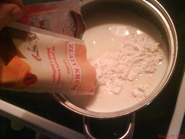 Čučoriedkové rezy s parížskou šľahačkou (fotorecept) - obrázok 3