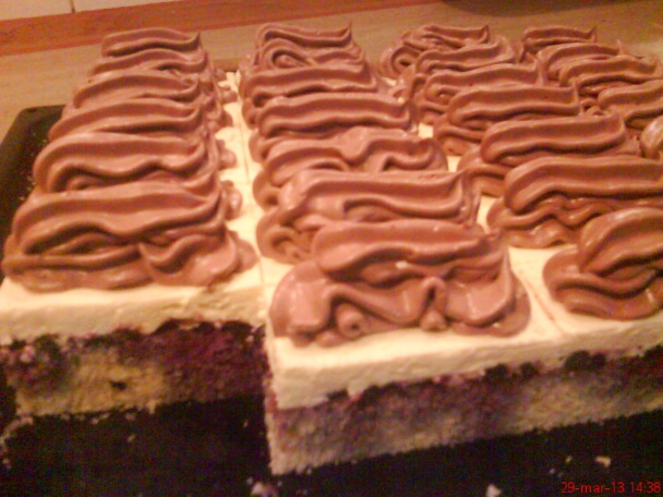 Čučoriedkové rezy s parížskou šľahačkou (fotorecept) - obrázok 6