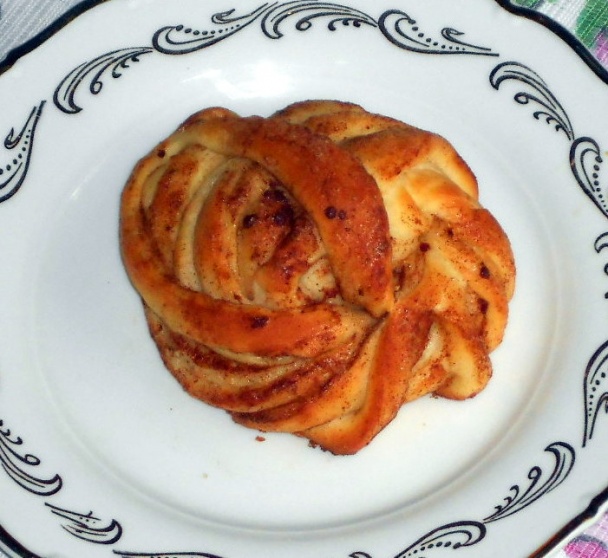 Škoricové klbká s plnkou (fotorecept) - obrázok 15