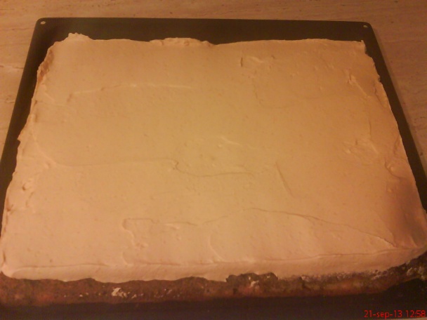 Makový koláč s karamelovou šľahačkou (fotorecept) - obrázok 8