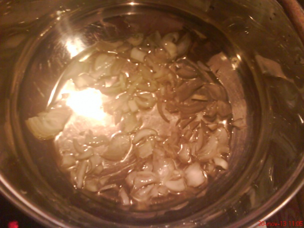 Karí rizoto so sójovými kockami - obrázok 1