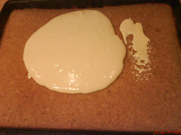 Orechový zákusok so žĺtkovou polevou (fotorecept) - obrázok 6