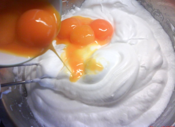 Zasnežené kakaové rezy (fotorecept) - obrázok 4