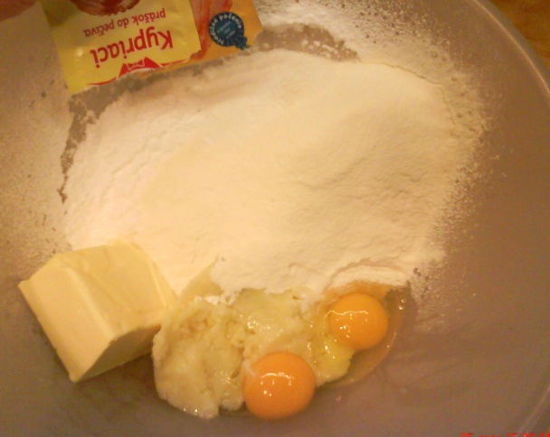 Zemiakový koláčik s mrkvovou plnkou (fotorecept) - obrázok 1