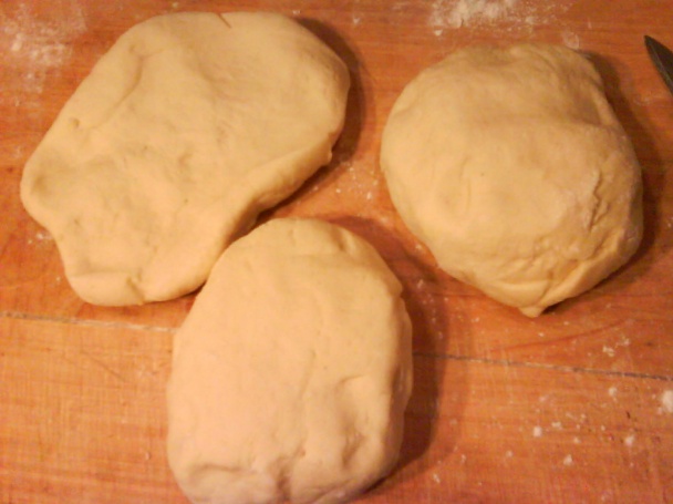 Syrové, škvarkové slimáky z kysnutého zemiakového cesta (fotorecept) - obrázok 8