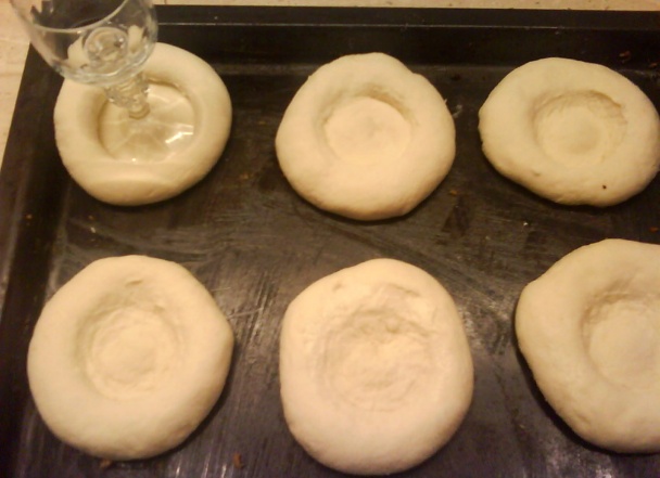 Koláčiky z tvarohového kysnutého cesta (fotorecept) - obrázok 5