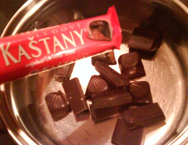 Čokoládový likér z Ľadových gaštanov (fotorecept) - obrázok 1