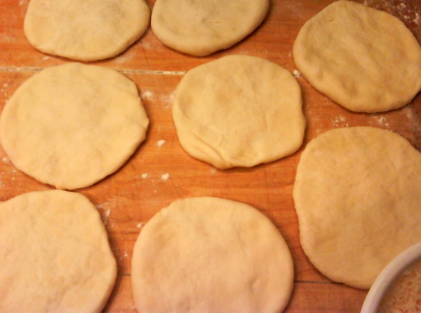 Kefírové placky plnené syrom (fotorecept) - obrázok 6