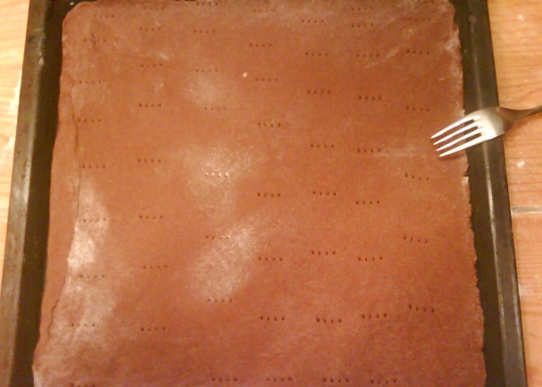 Hnedobiely krémeš s piškótami (fotorecept) - obrázok 2