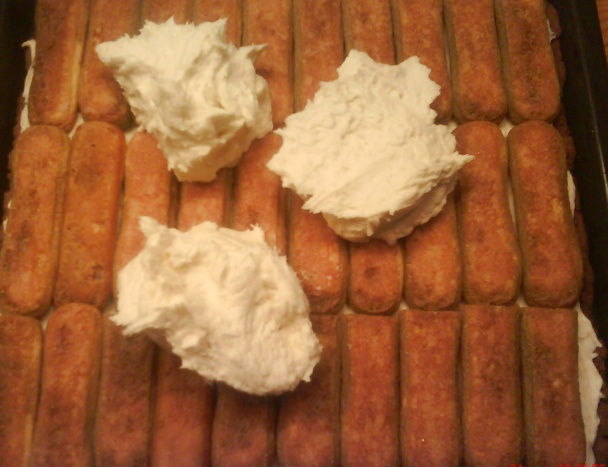 Hnedobiely krémeš s piškótami (fotorecept) - obrázok 6