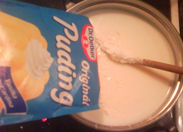 Orechovo-čerešňové rezy (fotorecept) - obrázok 6