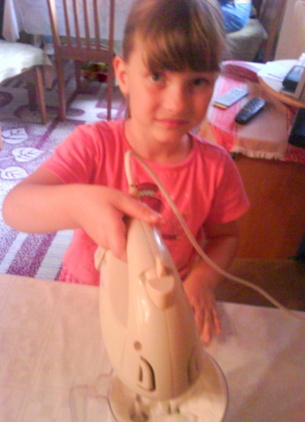 Orechovo-čerešňové rezy (fotorecept) - obrázok 9