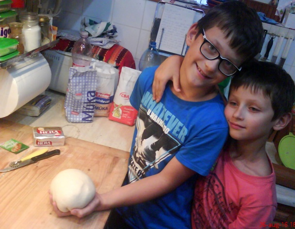 Rýchle a chutné cesto na pizzu bez kysnutia (fotorecept) - obrázok 6