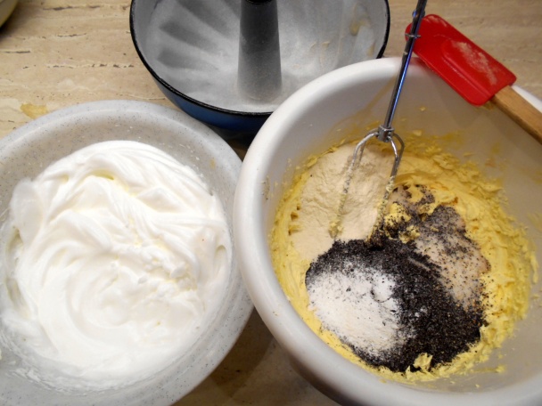 Burgenlandská maková bábovka (fotorecept) - obrázok 3