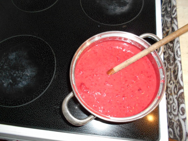 Višňovo-smotanové rezy (fotorecept) - obrázok 2