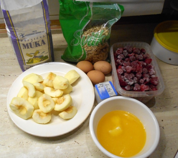 Vločkový koláč s ovocím (fotorecept) - obrázok 1