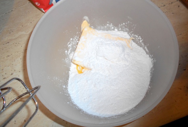 Bábovka s hrozienkami (fotorecept) - obrázok 1