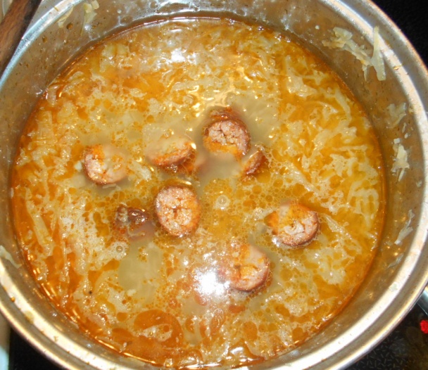 Kapustová polievka podľa babkinho receptu (fotorecept) - obrázok 1