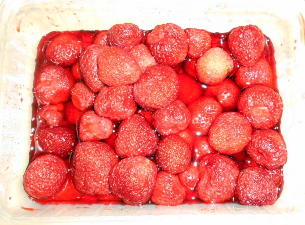 Makové rezy s vanilkovo-ovocnou plnkou (fotorecept) - obrázok 6