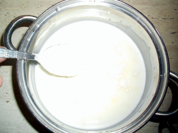 Makové rezy s vanilkovo-ovocnou plnkou (fotorecept) - obrázok 7