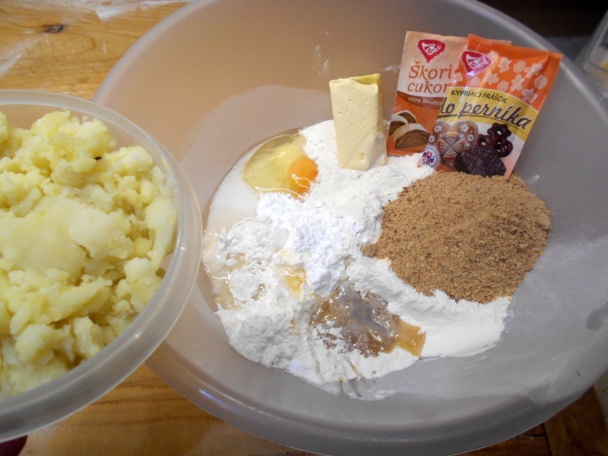 Medové zemiakové rezy (fotorecept) - obrázok 1