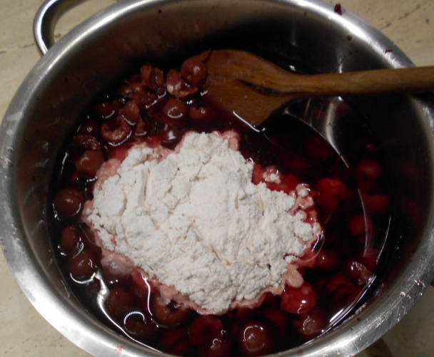 Makový zákusok s višňami (fotorecept) - obrázok 4