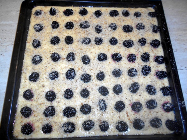 Kefírový ovocný koláč (fotorecept) - obrázok 3