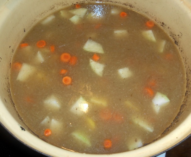 Špišská polievka s údeným kolenom (fotorecept) - obrázok 4