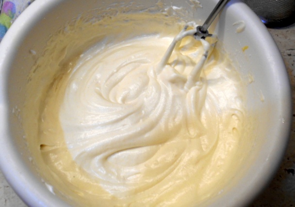 Svieži malinový zákusok s parížskou šľahačkou (fotorecept) - obrázok 1