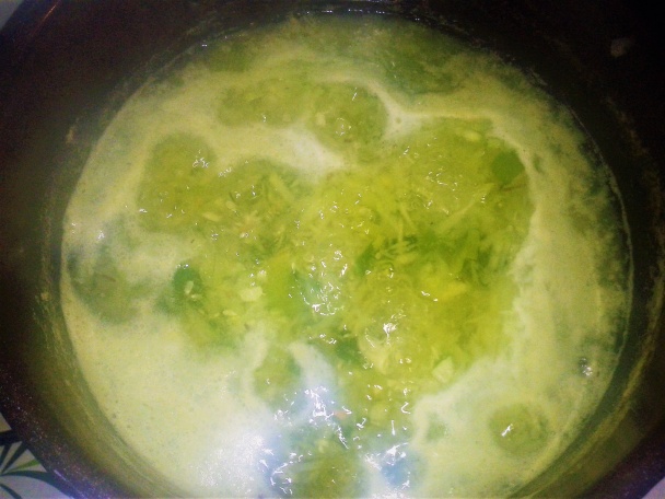 Cuketová polievka s vajcom - bez múky - obrázok 1