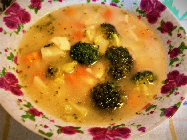 Brokolicová polievka s gorgonzolou - obrázok 2