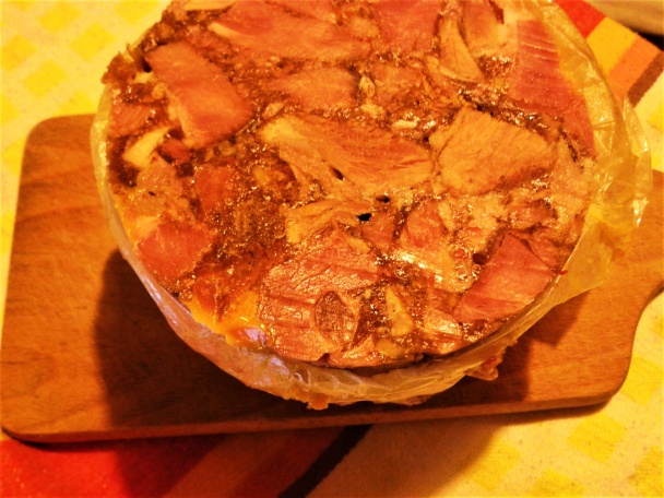 Pochúťka z bravčových kolien (fotorecept) - obrázok 3