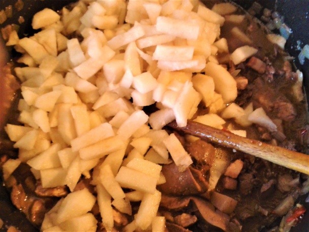 Paštéta z kačacej pečene s orechmi a hruškou (fotorecept)  - obrázok 4