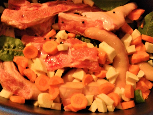 Pečené bravčové chvostíky   - obrázok 1