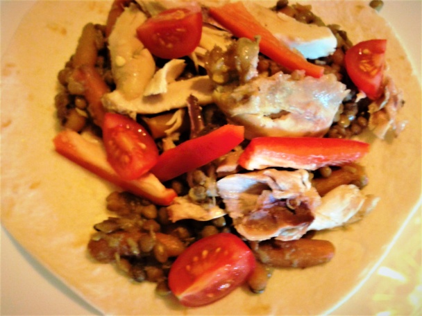 Kura na šošovici s mrkvou v pomalom hrnci - obrázok 1