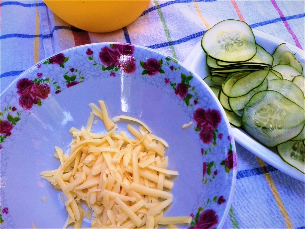 Polievka zo žltého melóna (fotorecept) - obrázok 8