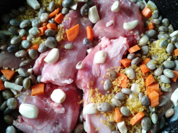 Králik pečený s mladou fazuľou a krúpami (fotorecept) - obrázok 4