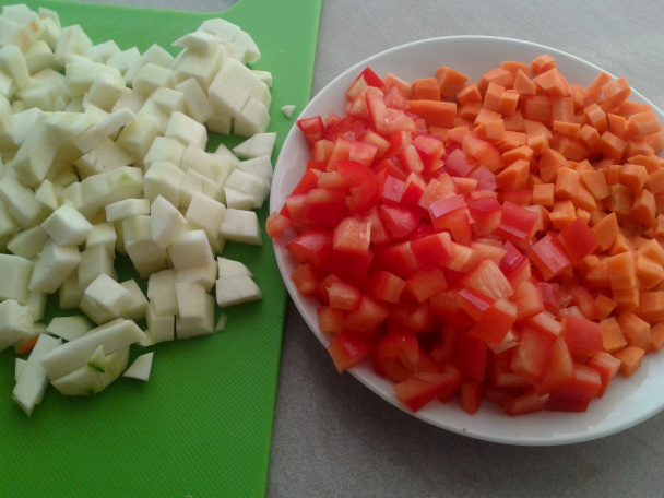 Rybací šalát s cuketou (fotorecept) - obrázok 1