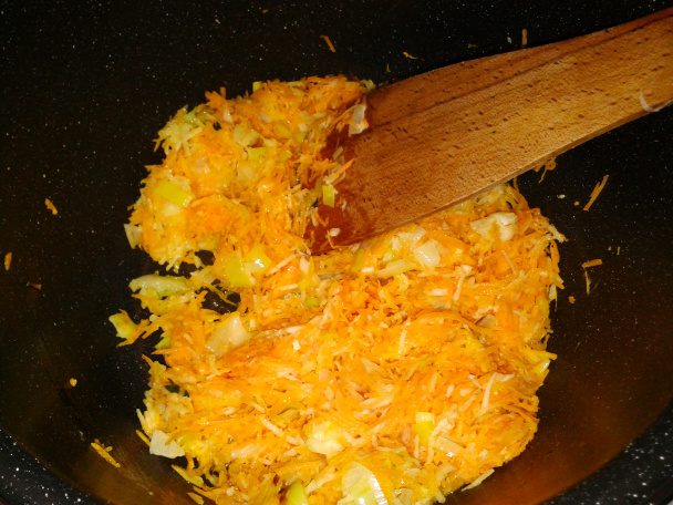 Kvaková polievka s kyslou smotanou a pohánkou (fotorecept) - obrázok 3