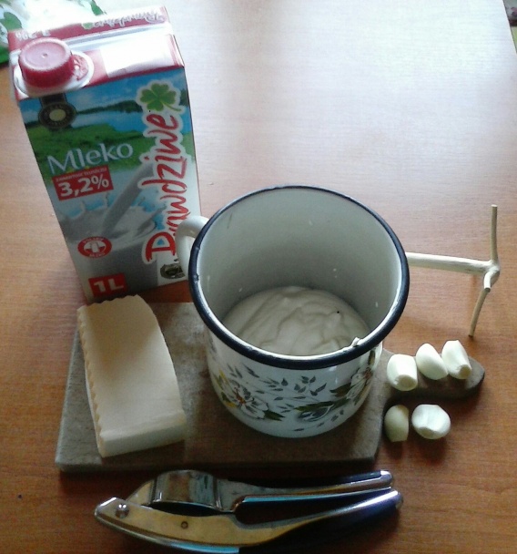 Hubovo-cesnaková polievka (fotorecept) - obrázok 6