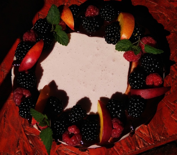Mousse torta s černicami - obrázok 5