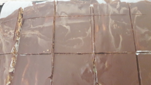 Tradičný medový krémeš (fotorecept) - obrázok 17