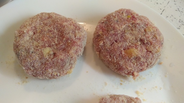 Fašírky so smotanovo-kôprovým dipom (fotorecept) - obrázok 2