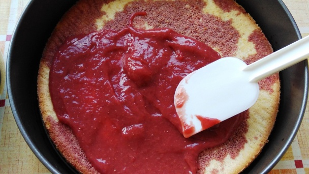 Jahodová želé torta (fotorecept) - obrázok 2